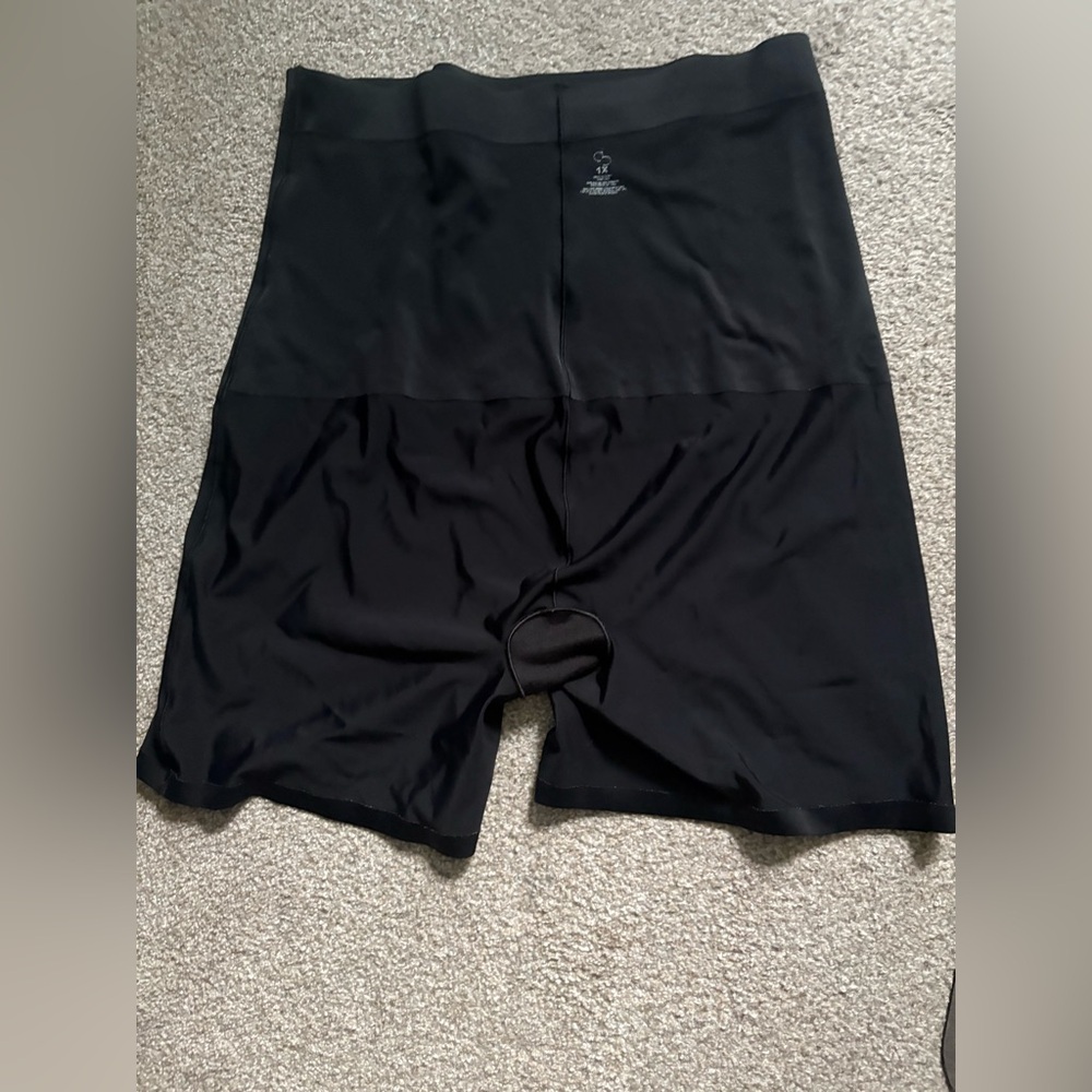 Dress Barn Black Bodyshaper shorts - Picture 4 of 5